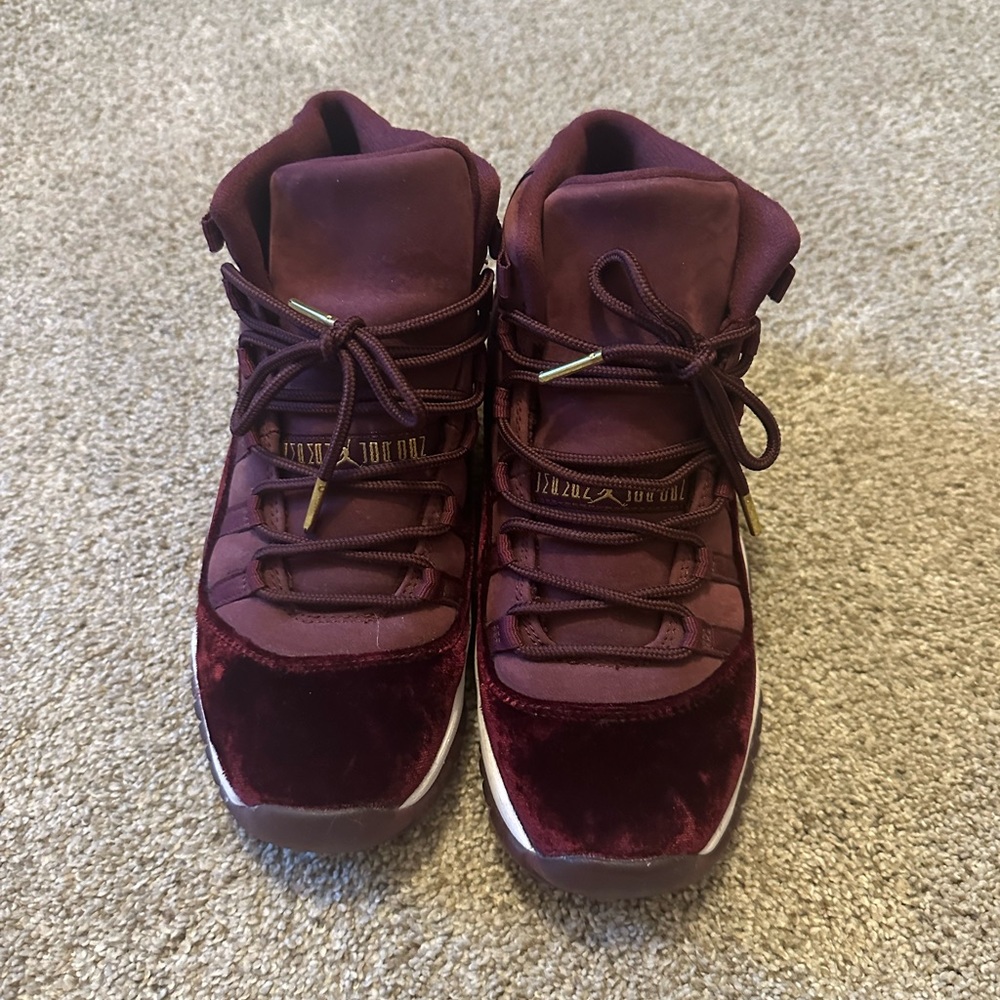 Air Jordan 11 Retro GG Heiress 'Velvet